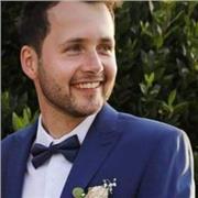 Je suis auto entrepreneur et professeur de Piano Indépendant
